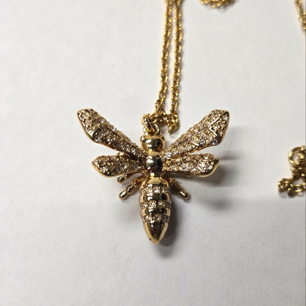 Fossil bee necklace